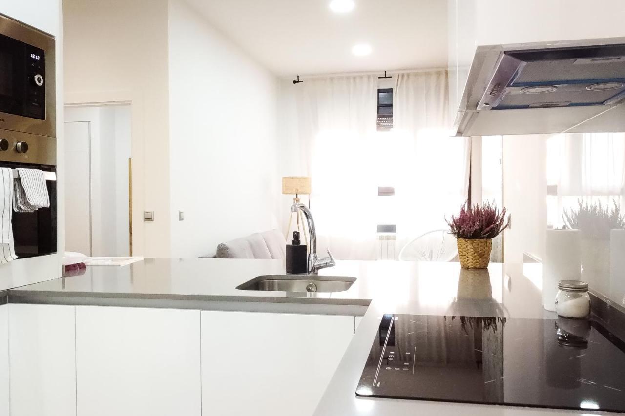 Elegante Apartamento Laud1 - Nuevo/Familia/Wifi/Tv Valladolid Bagian luar foto
